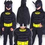 STRÓJ DLA CHŁOPCA PRZEBRANIE BATMAN PELERYNA GRUBY Z MIĘŚNIAMI roz 116-122